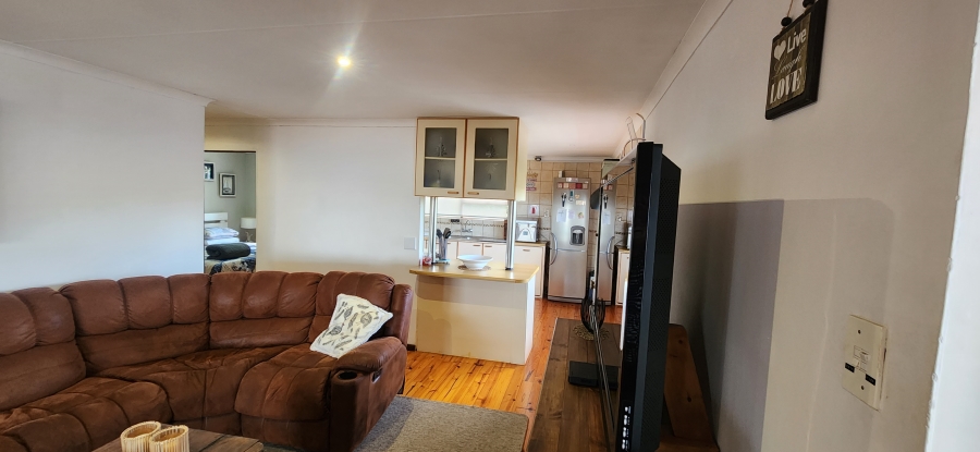 4 Bedroom Property for Sale in Dana Bay Western Cape